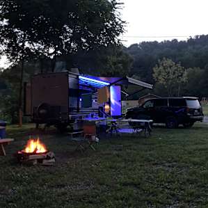 Cumberland Riverside RV campsite