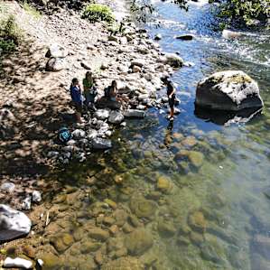 Trail end at river
