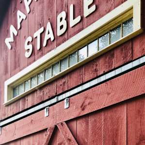 Maple Stable 🌙