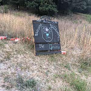 Welcome sign