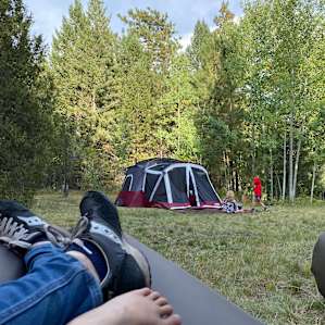 tent/lounge