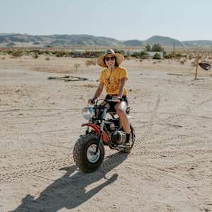 Van Life & Nomad Camp - Joshua Tree