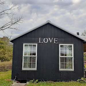 Casita Estrella, top of the hill