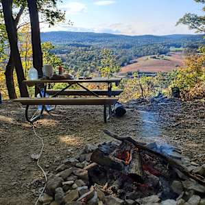 Tall Oaks Campsite