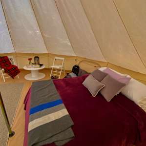 Whole in the wall glamping- site 2