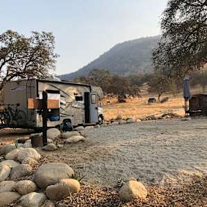 Salt Creek Ranch "Three Rivers CA"
