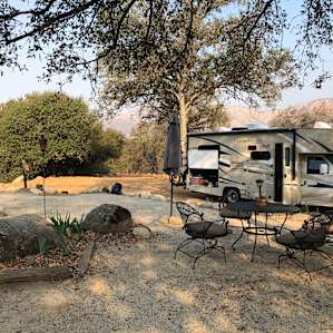 Salt Creek Ranch "Three Rivers CA"