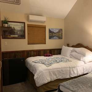 Cabin 1 - 15 min from Silos&Baylor