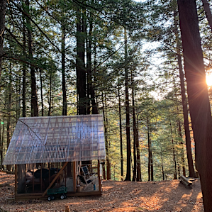 Tiny Cabin | Glamping + hot tub