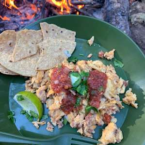 Huevos con chorizo for breakfast