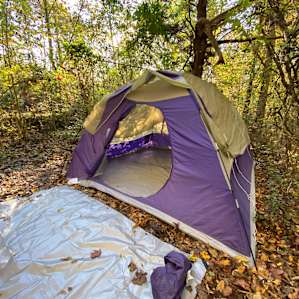 Camp 15 min from Downtown Cville