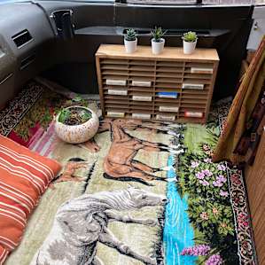 70s Retro Motorhome, City Glamping
