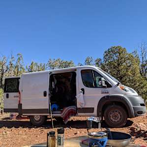 Canyon Overlook Tent Pitch