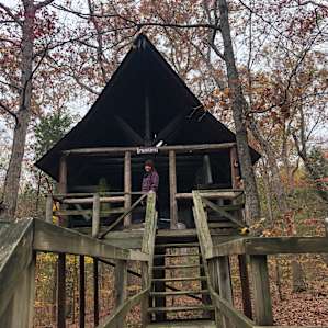 This is the treehouse we stayed in. Got down to 45 degrees on late October.