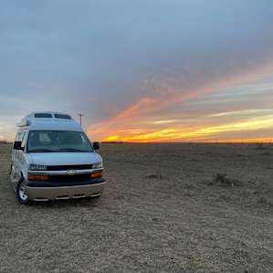 Beautiful sunset in a wide, open space.