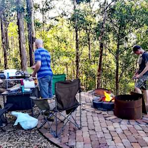 HillView 4WD,tents,rooftops or 4WD CamperVans