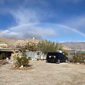 Anza Borrego Glamp - Silver Streak