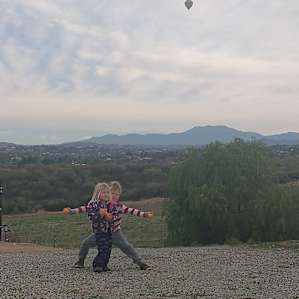 oranges and hot air balloons....