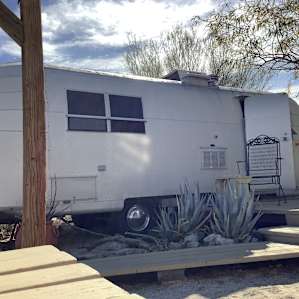 Anza Borrego Glamping - The Avion