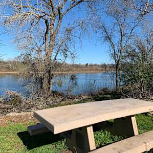 The picnic table at our camp site, with a beautiful view of the Feather River.