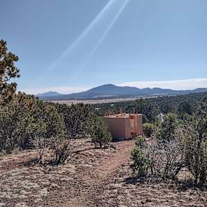 Grand Canyon Glamping Piñon Yurt