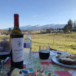 Dining alfresco