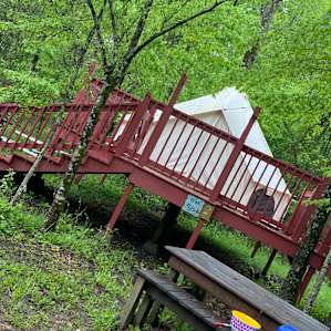 Glampin' In Style - Broken Bow Lake