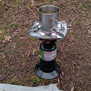 Heating hot water for tea