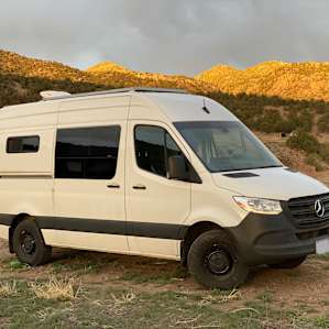 RV Camping on the Arkansas River