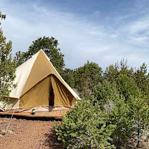 Grand Canyon Glamping Piñon Yurt