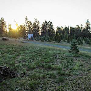 Mountain View’s & Grassy Meadow
