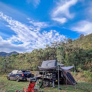 Field of Dreams Stargazing 4WD Camp