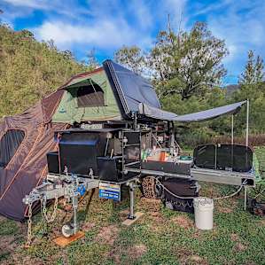 Field of Dreams Stargazing 4WD Camp