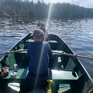 Private lake cabin-no public access