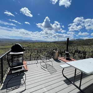 Byers Peak Lodge Room