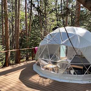 Moon Pine Glamping- Unique GEO DOME