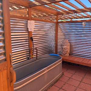 Private soaking tub