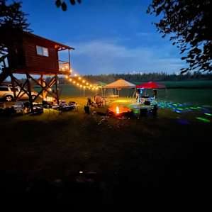 Peaceful nights with evening lights