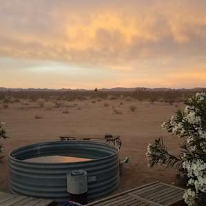 Cool dip pool