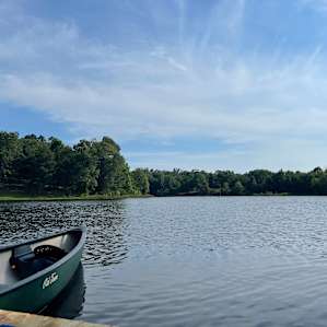 Daffodil Hill Retreat Lake Campsite