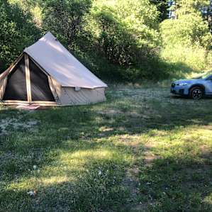The spacious and cozy tent!