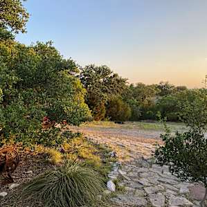 Cute Off-Grid CABIN on 84 ACRES