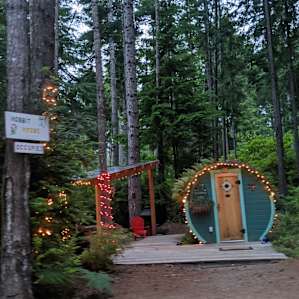 Hobbit House