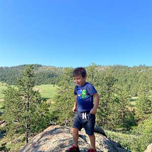 ⋒Far Out Camp⋒ 5Min to Guffey Gorge