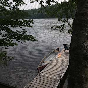 El Floretta Lakeside Tiny Cabin