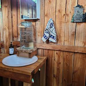 Secluded campsite with kitchen
