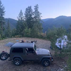 The Point - Mountaintop w/VIEWS!