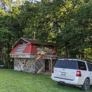 Barren River Magic Cliffside