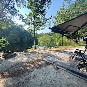 Picturesque Riverfront camping