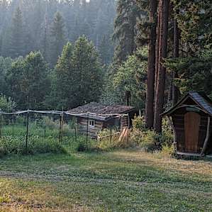 Yurt Glamping & Breakfast